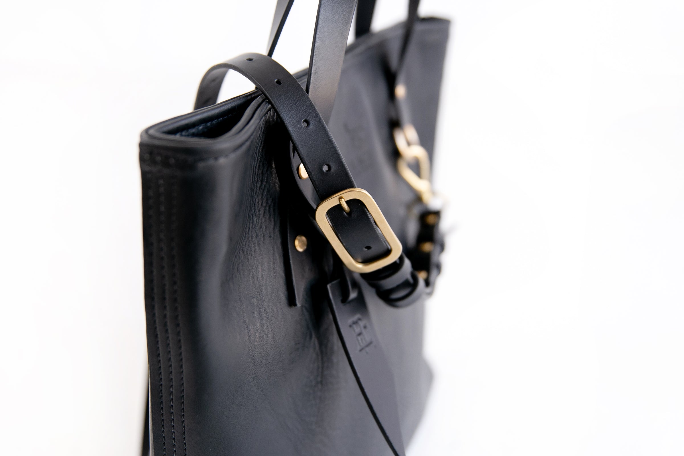 BAG NO 10 AVELLINO SLING HANDLE HL DAKOTA NERO BAG HL OLE NERO HL PG BLACK SOLID SHINY BRASS FINISH